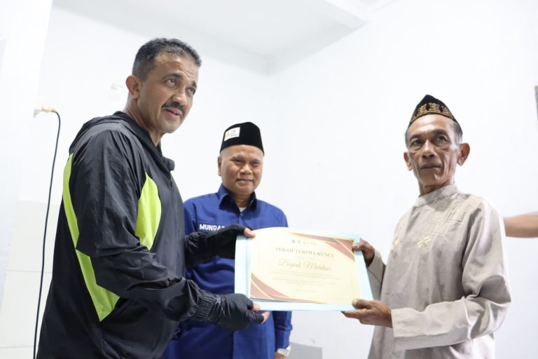 BERKAT KOLABORASI PMI JAKSEL DAN PEMPROV DKI JAKARTA, KINI BAPAK MARDANI WARGA PEJATEN BARAT MEMILIKI RUMAH LAYAK DAN NYAMAN